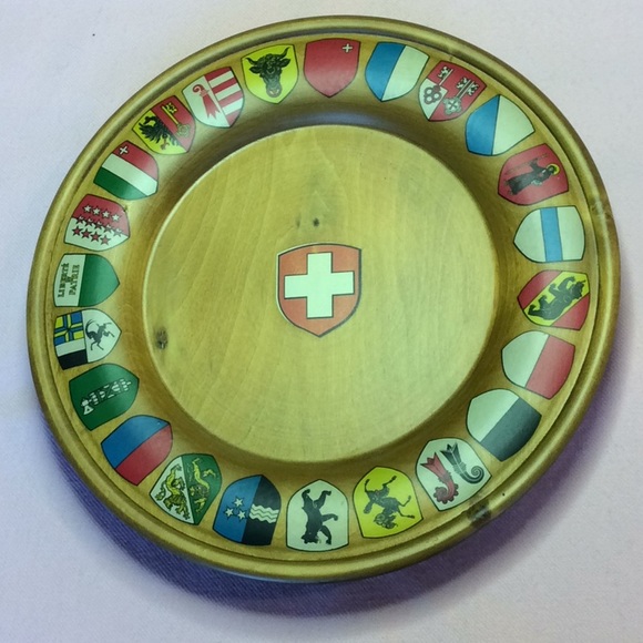 FINAL SALE PRICE Jamaican Bamboo Plate & Solid Wood Hanging Plate - Picture 4 of 6